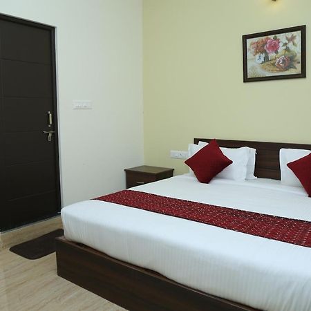Hotel Bangalore Airport Inn, Near Kempegowda Airport, Airport Pickup & Drop Available 24X7 Devanahalli Exteriör bild